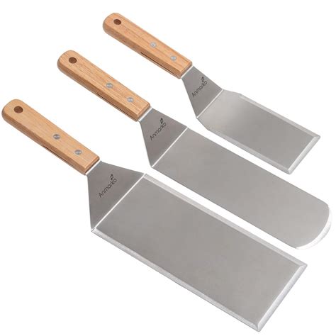 professional spatulas for cooking.